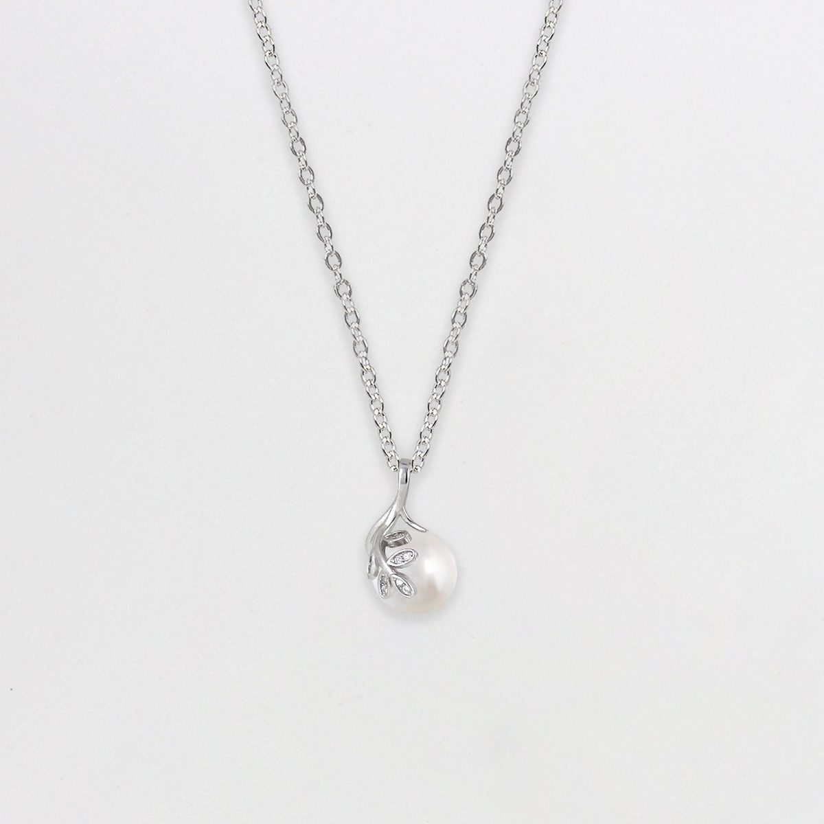 Charming Pearl Set with Link Chain - Image 4